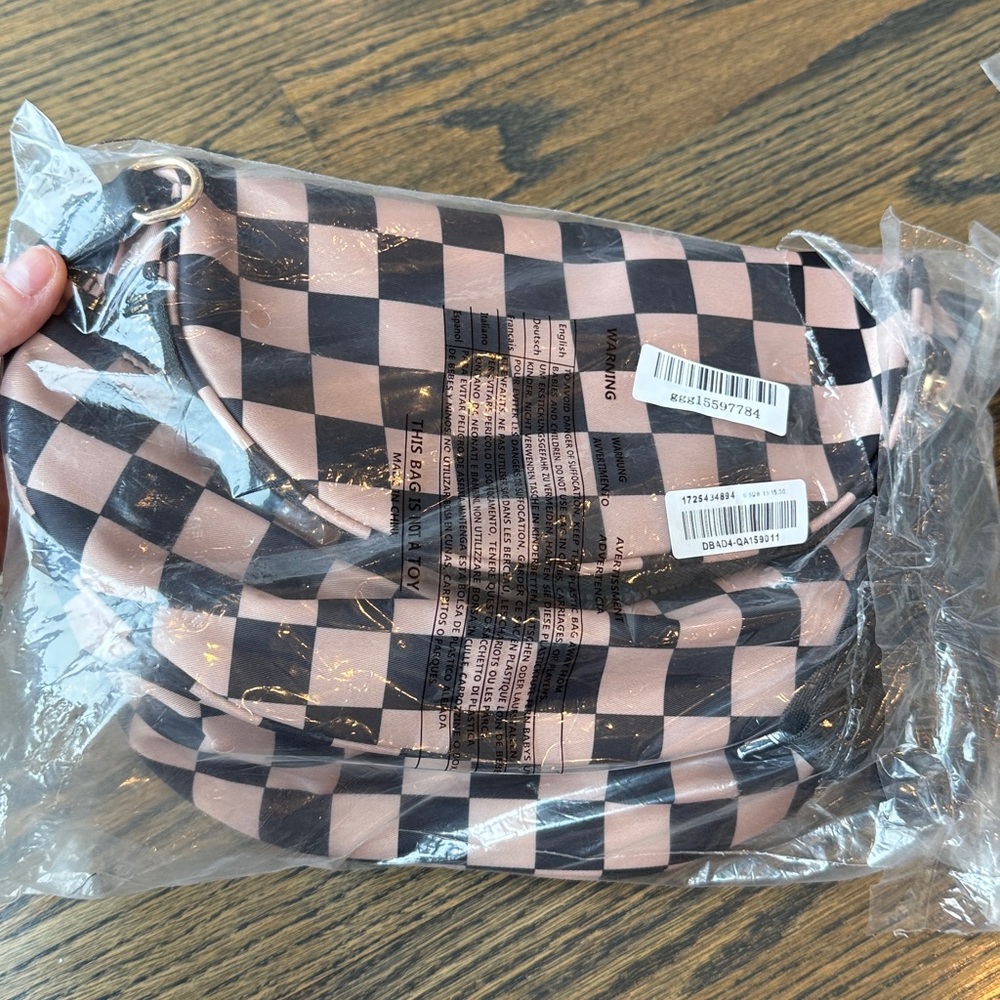 Maison Aurél The City Bag Black & Tan Checker Crossbody Bag NWT - Picture 10 of 10